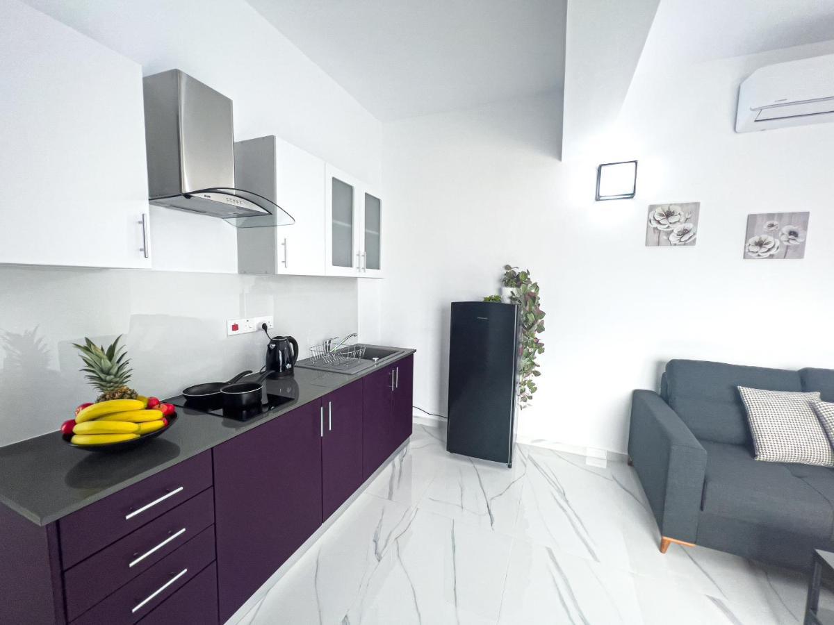 Giorgis Luxury Apartments アヤナパ エクステリア 写真