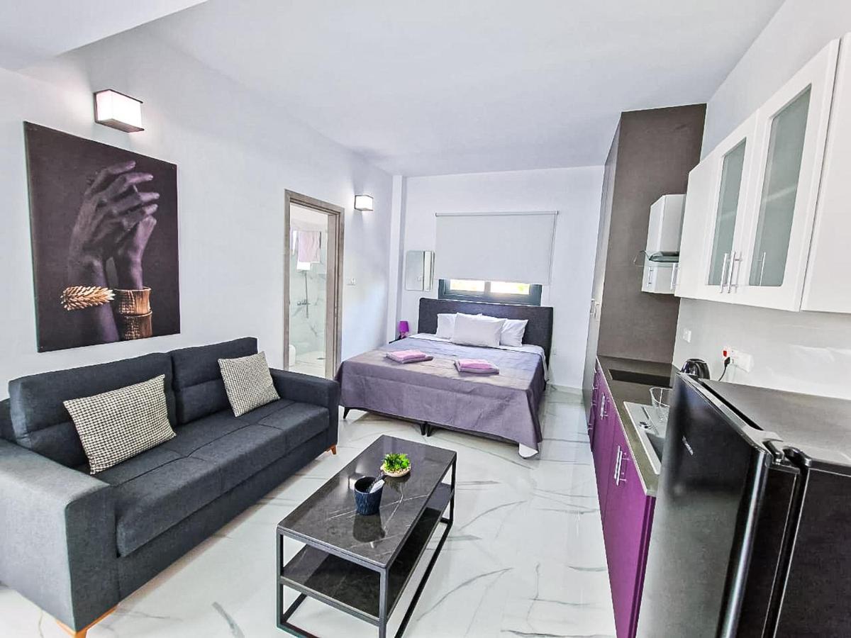 Giorgis Luxury Apartments アヤナパ エクステリア 写真