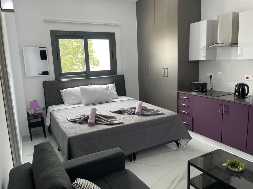 Giorgis Luxury Apartments アヤナパ エクステリア 写真
