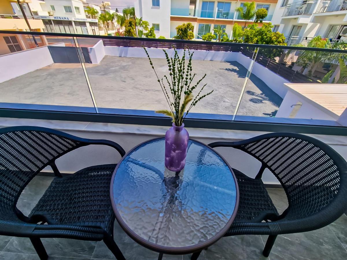 Giorgis Luxury Apartments アヤナパ エクステリア 写真