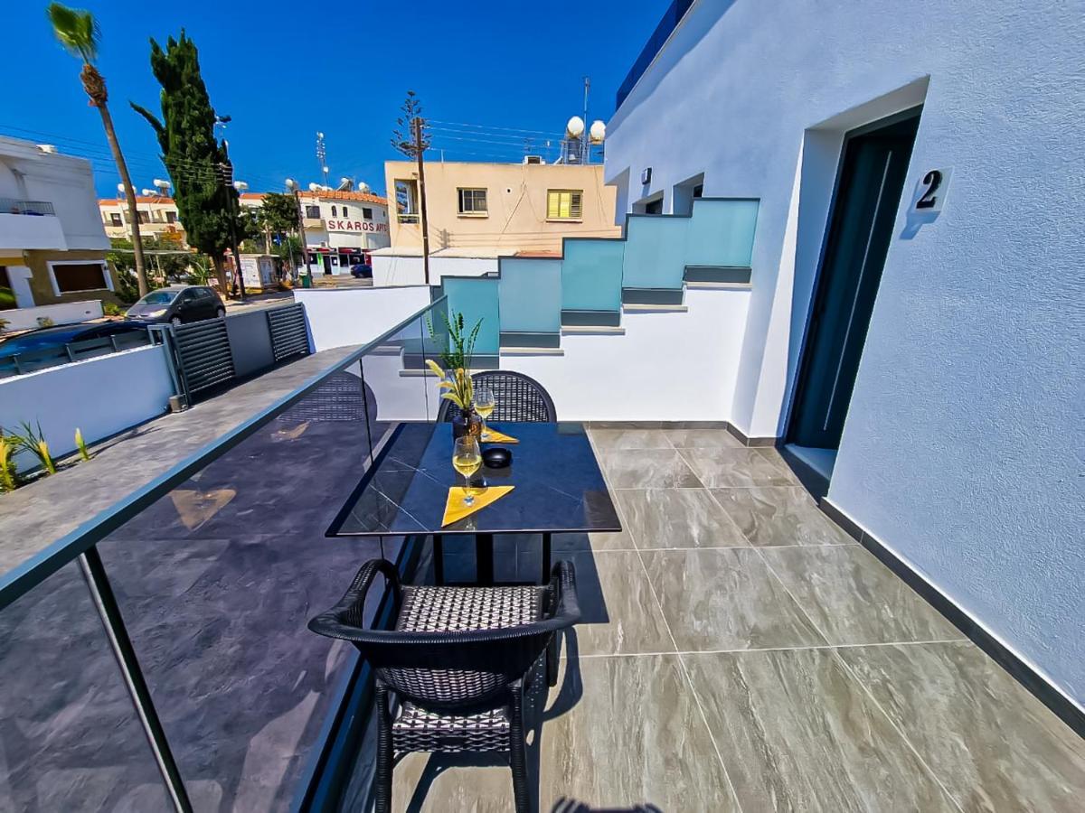 Giorgis Luxury Apartments アヤナパ エクステリア 写真